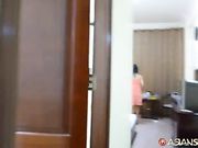 洋土豪米糕嫖妓，便当店小嫂子送饭到酒店后，因身材火爆被淫了