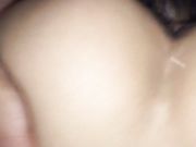 凡哥和95年师范美眉酒店开房自拍妹子对着镜头有点害羞