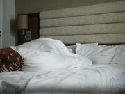 广东漂亮大学美女酒店和许久未见的男友开房啪啪