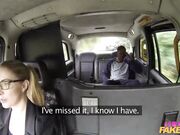 这个美女司机太诱人了乘客看到后心动勾引插入逼穴肆意车震