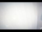 被冷酷女上司性骚扰成俘虏的新人OL