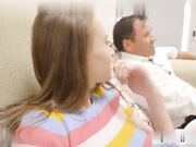 哥哥的精液属于我的阴道,不过可不能让继父知道哦