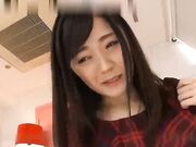 美少女让人玩弄到潮喷失禁高潮不断1