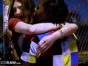 Blacked Raw呈献：白人男孩配不上这个性感尤物