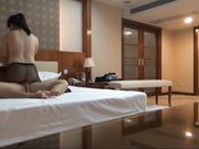 某陌有偿约了个学生妹玩服侍的还不错