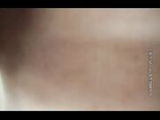 肏太猛把套子留逼里了抠了半天才抠出来