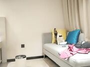 买来空姐制服让大奶少妇换上满足自己的欲望