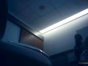 国际大厦某职业培训中心女厕偷拍个人觉得这厕所设计有问题过于宽敞让来方便的人缺乏安全感