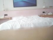 女探花约土豪小哥情趣丝袜诱惑舔逼吃奶01